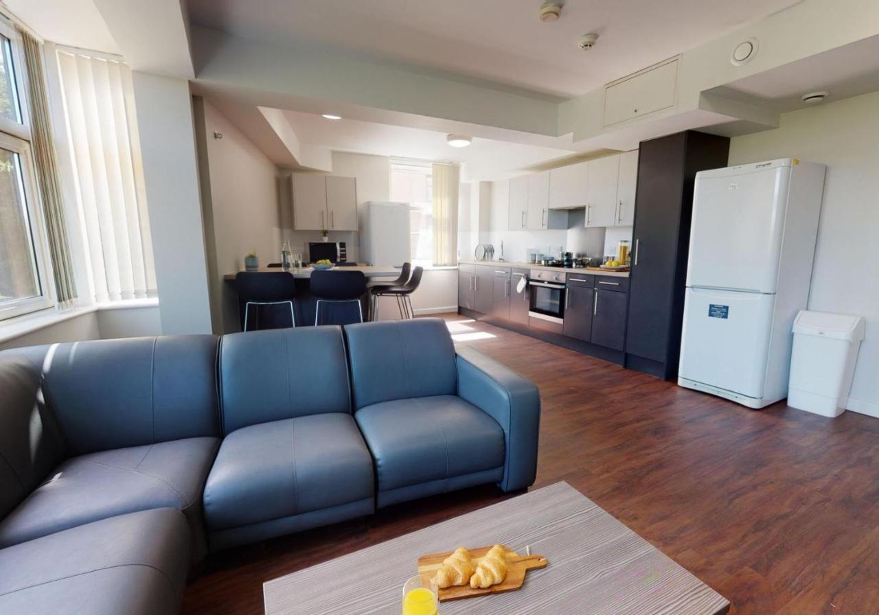 Private Bedrooms With Shared Kitchen And Studios At Iq Tufnell House In London Exteriör bild